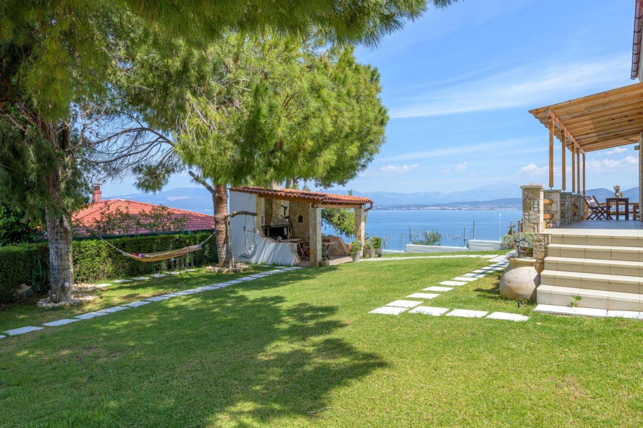 Crystal Beach Villa Chalkís エクステリア 写真