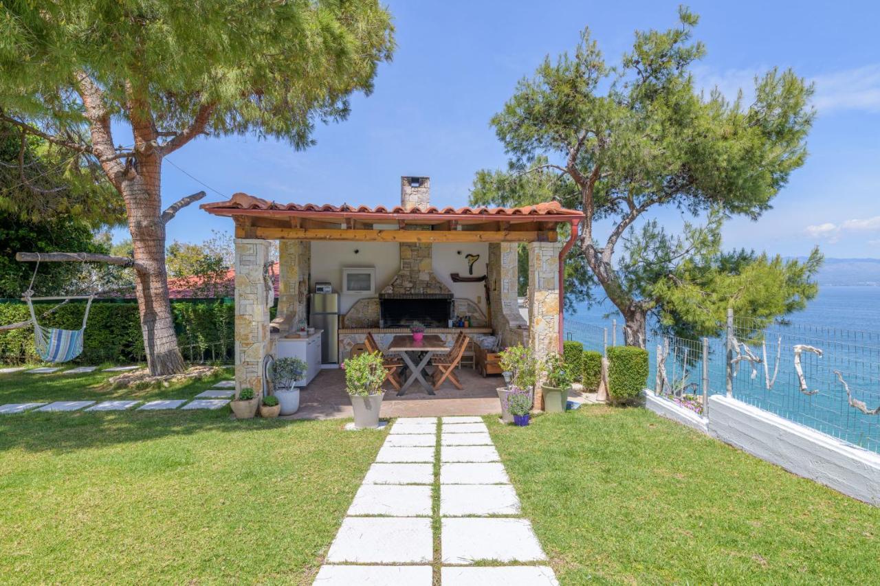 Crystal Beach Villa Chalkís エクステリア 写真