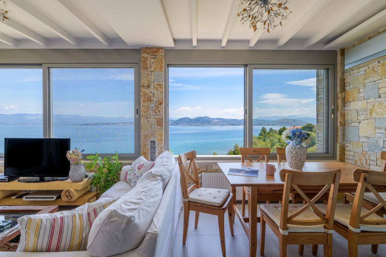 Crystal Beach Villa Chalkís エクステリア 写真