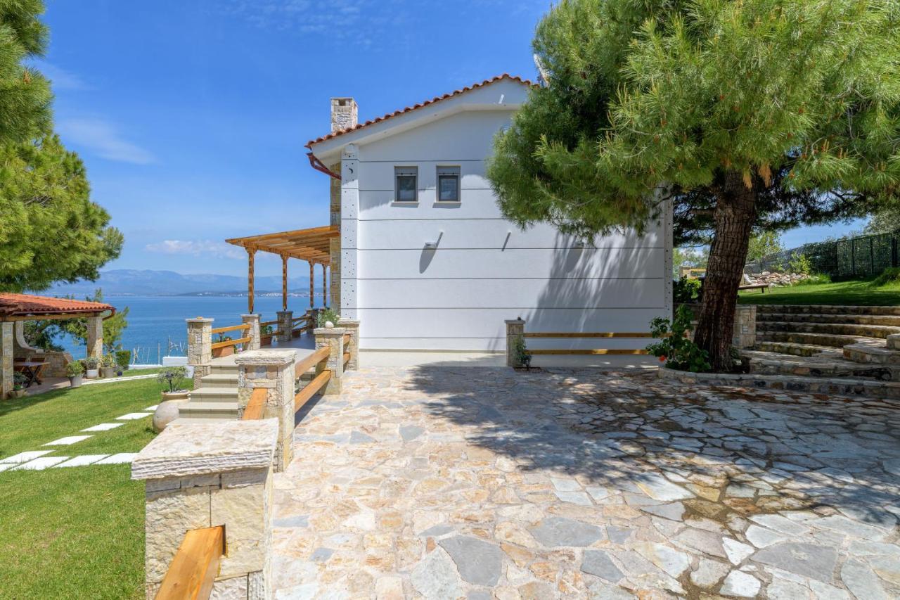 Crystal Beach Villa Chalkís エクステリア 写真